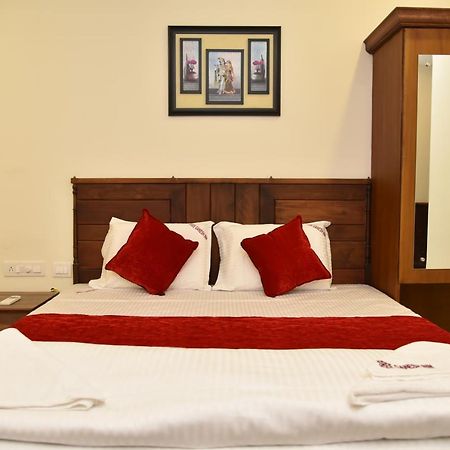 Sree Ganesh Inn Palni Extérieur photo