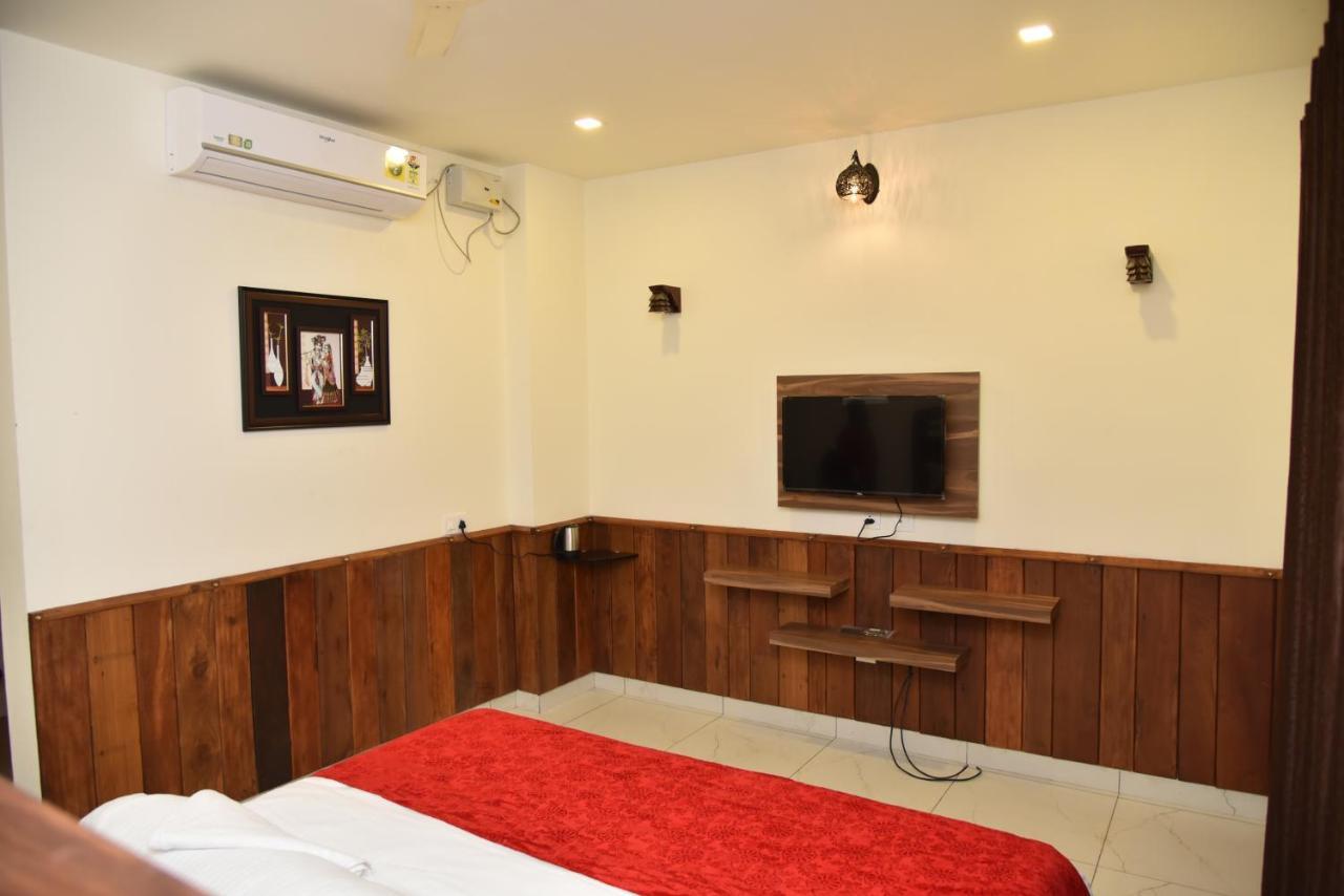 Sree Ganesh Inn Palni Extérieur photo