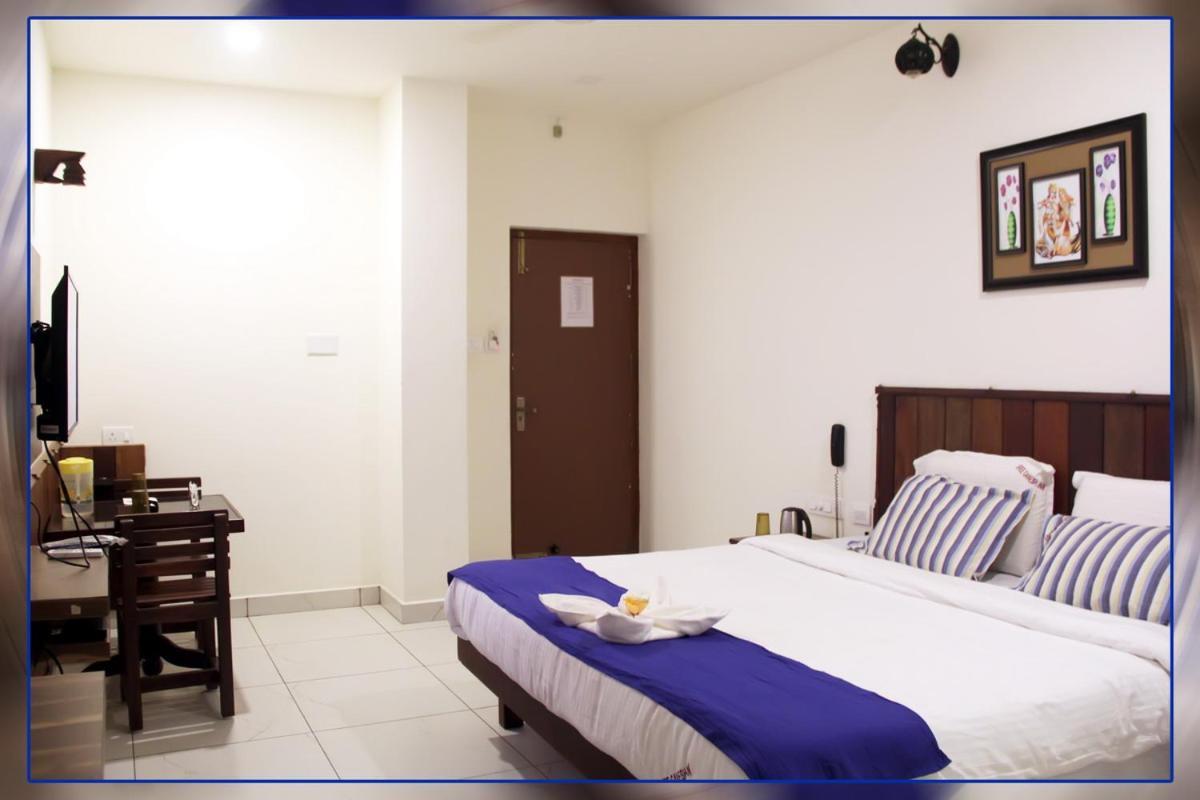 Sree Ganesh Inn Palni Extérieur photo